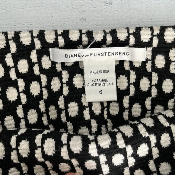 Diane Von Furstenberg Black & White Wool Mini Skirt Size 6/M - Picture 4 of 6